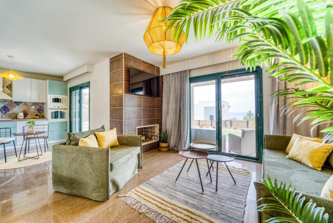 Heliophos Villa Aelia Киотари Екстериор снимка