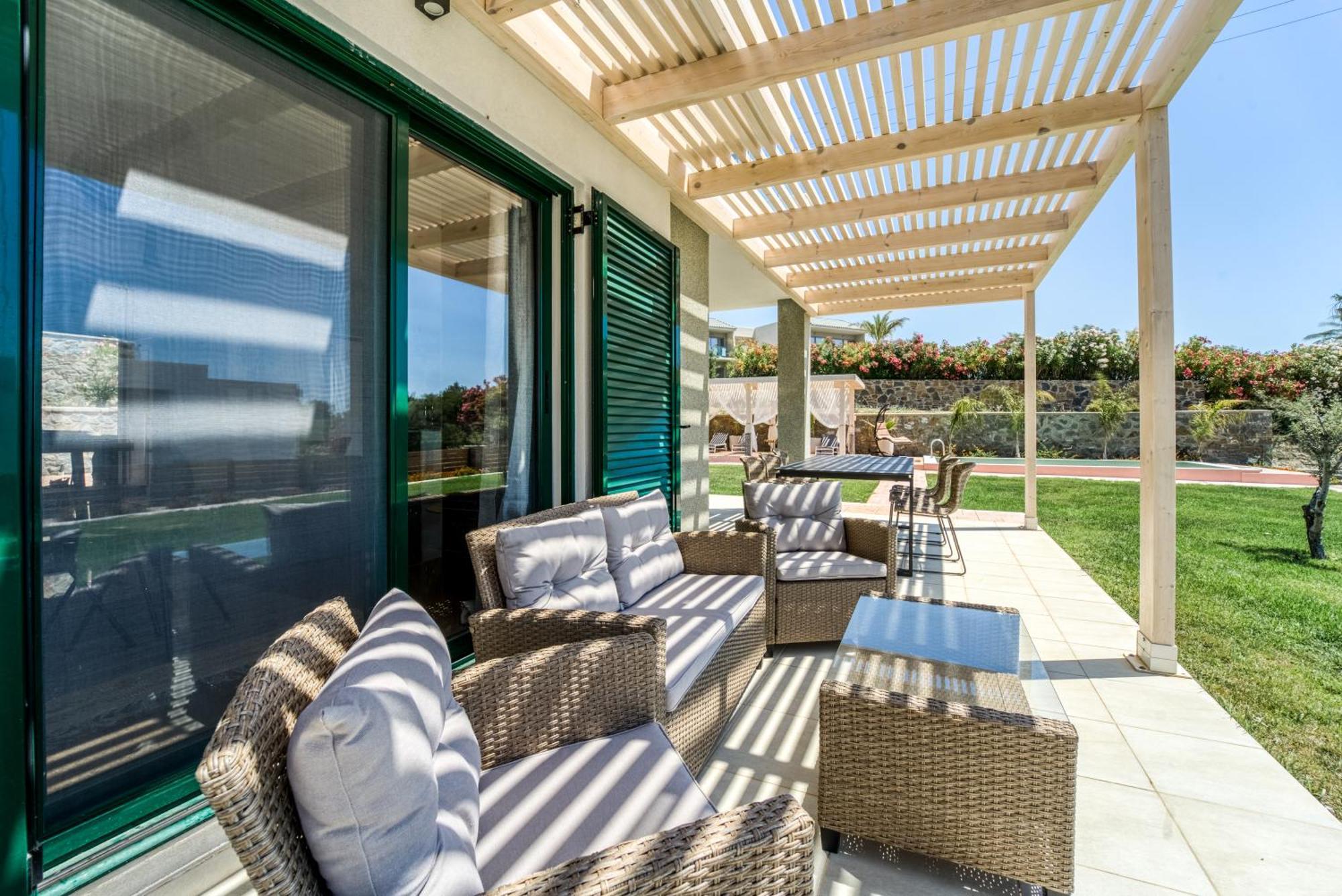 Heliophos Villa Aelia Киотари Екстериор снимка