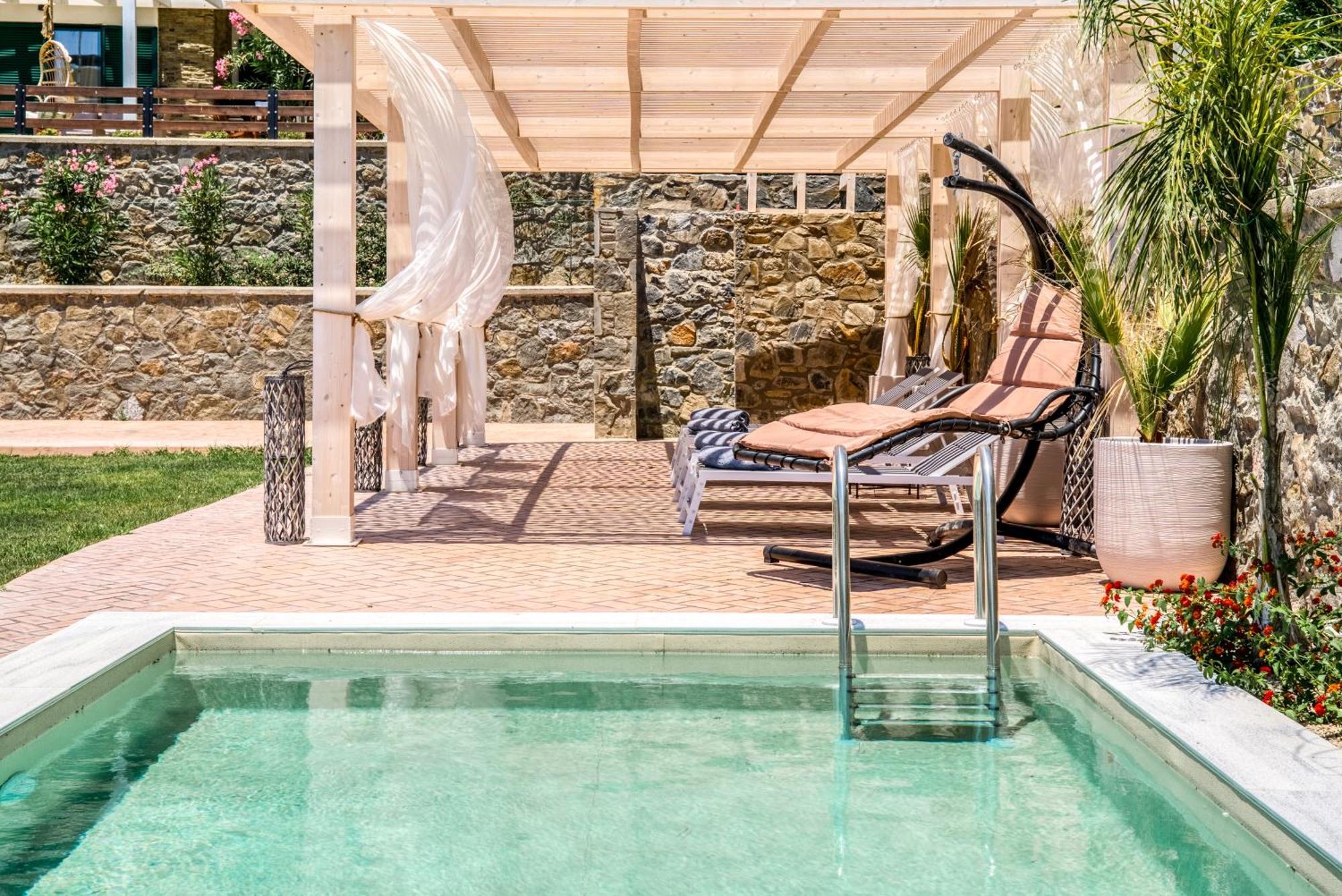 Heliophos Villa Aelia Киотари Екстериор снимка